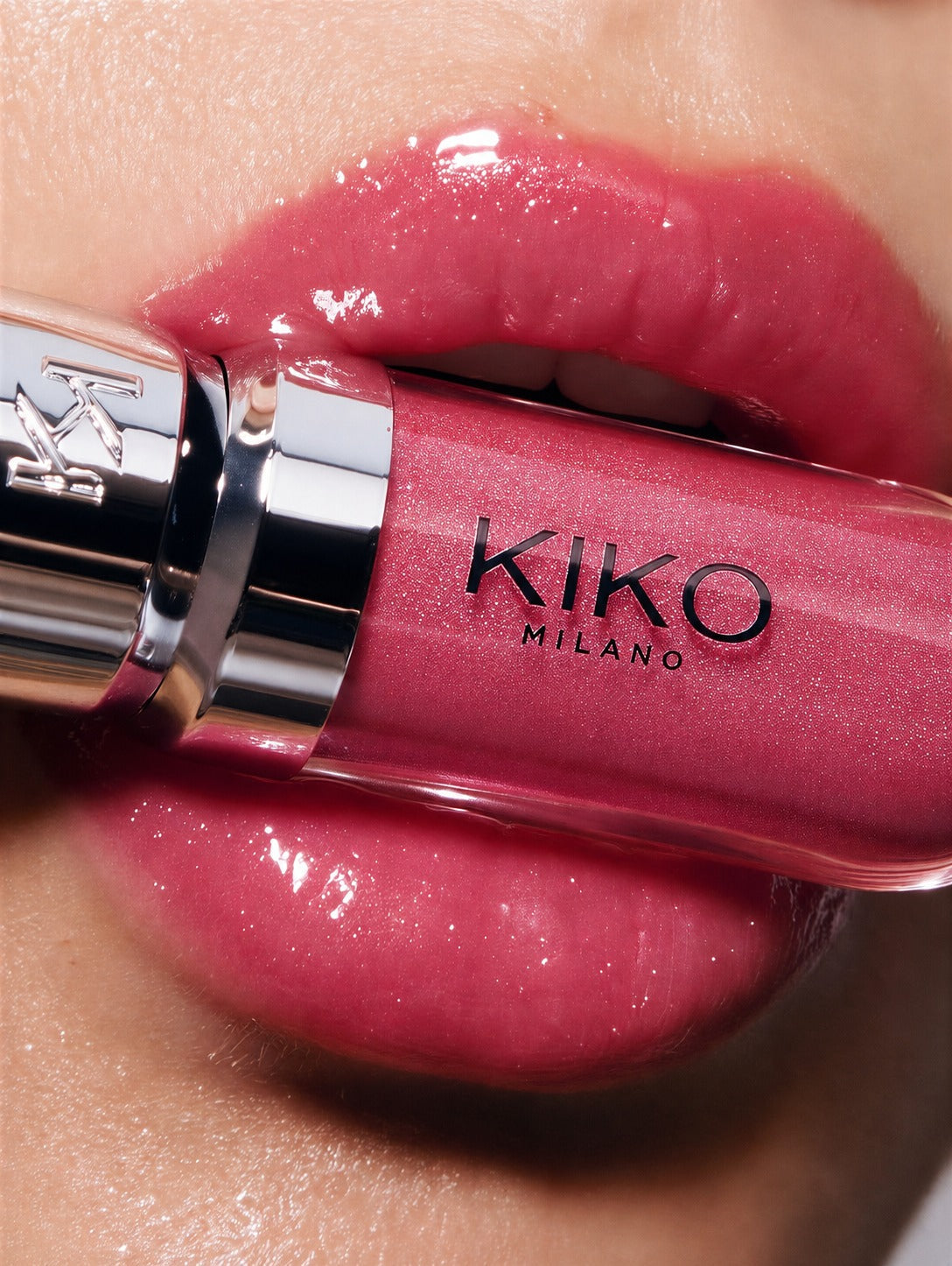 Tono 17  – Rosa Frambuesa con Destellos | 3D Hydra Lipgloss Kiko Milano